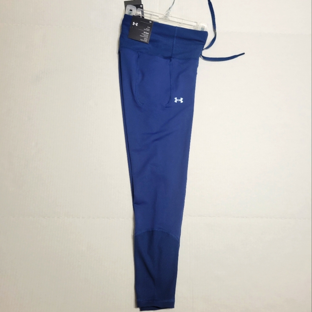 Under Armour Fitted High Rise Ankle Leggings